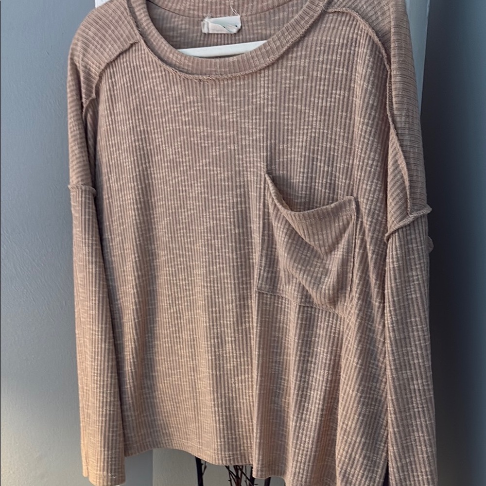 Women's Ribbed Top - Picture 7 of 10